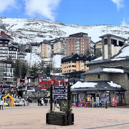 Ski Plaza Sierra Nevada & Zona Baja Екстер'єр фото