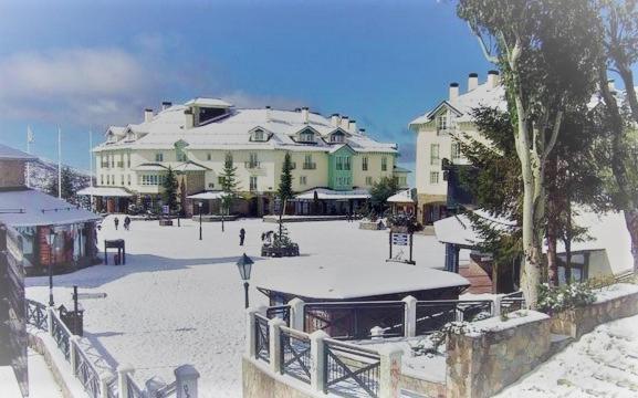 Ski Plaza Sierra Nevada & Zona Baja Екстер'єр фото